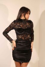 ویژگیهای ضروری در انتخاب بهترین پارچه لباس مهمانی