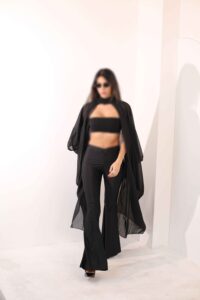 استایل‌های شیک با شلوار زنانه برای مهمانی‌ها