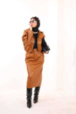 استایل‌های شیک با دامن؛ راهنمای کامل ست کردن دامن زنانه