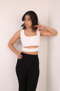 چرا انتخاب استایل مناسب برای سفر بهاری مهم است؟